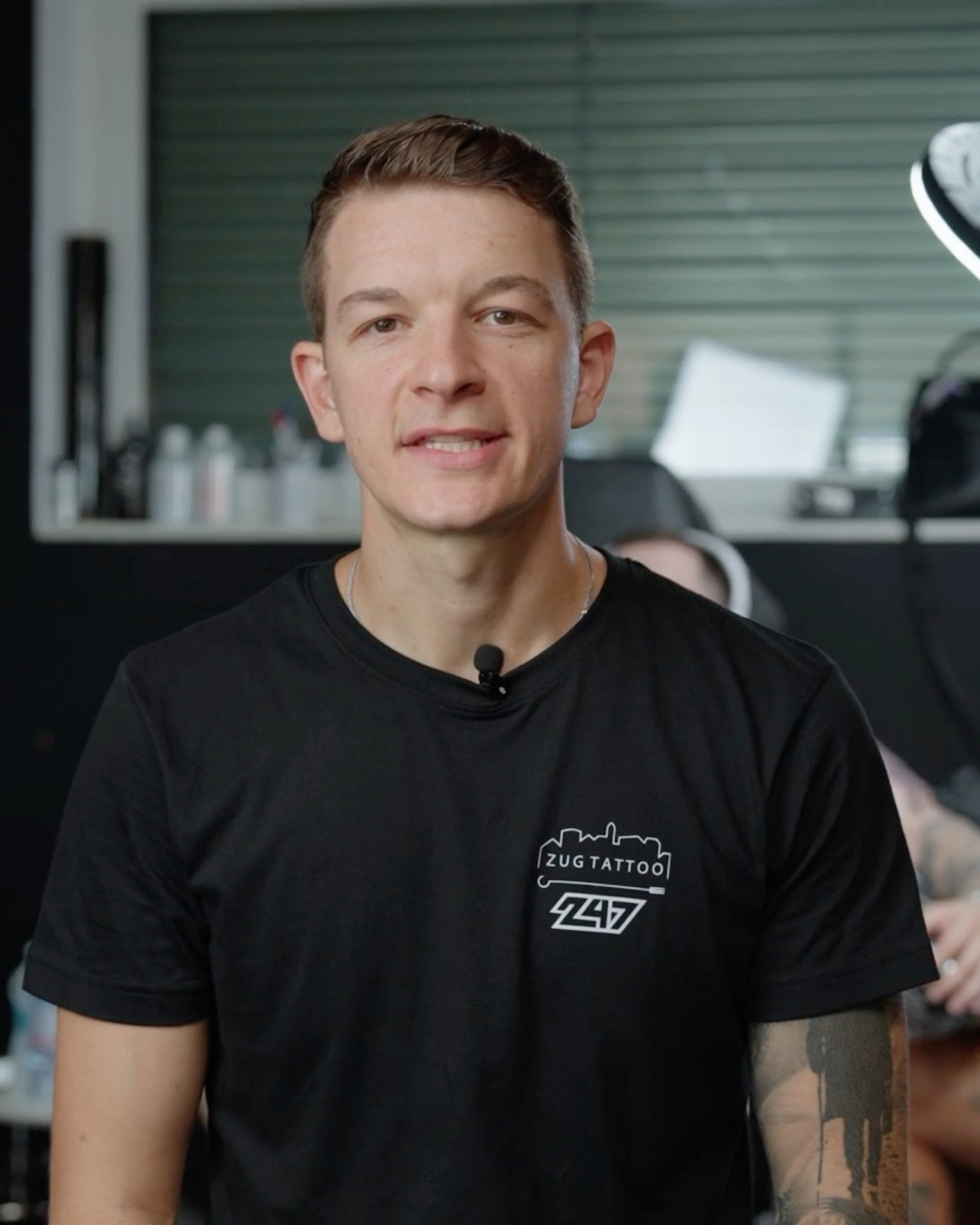247 Zug Tattoo — Hero